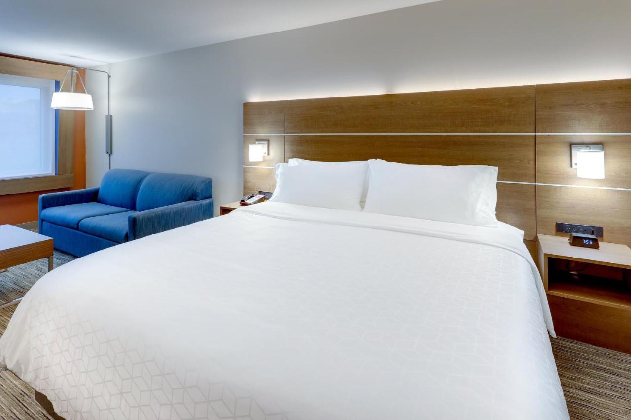 Express & - - Goshen By Ihg Hotel