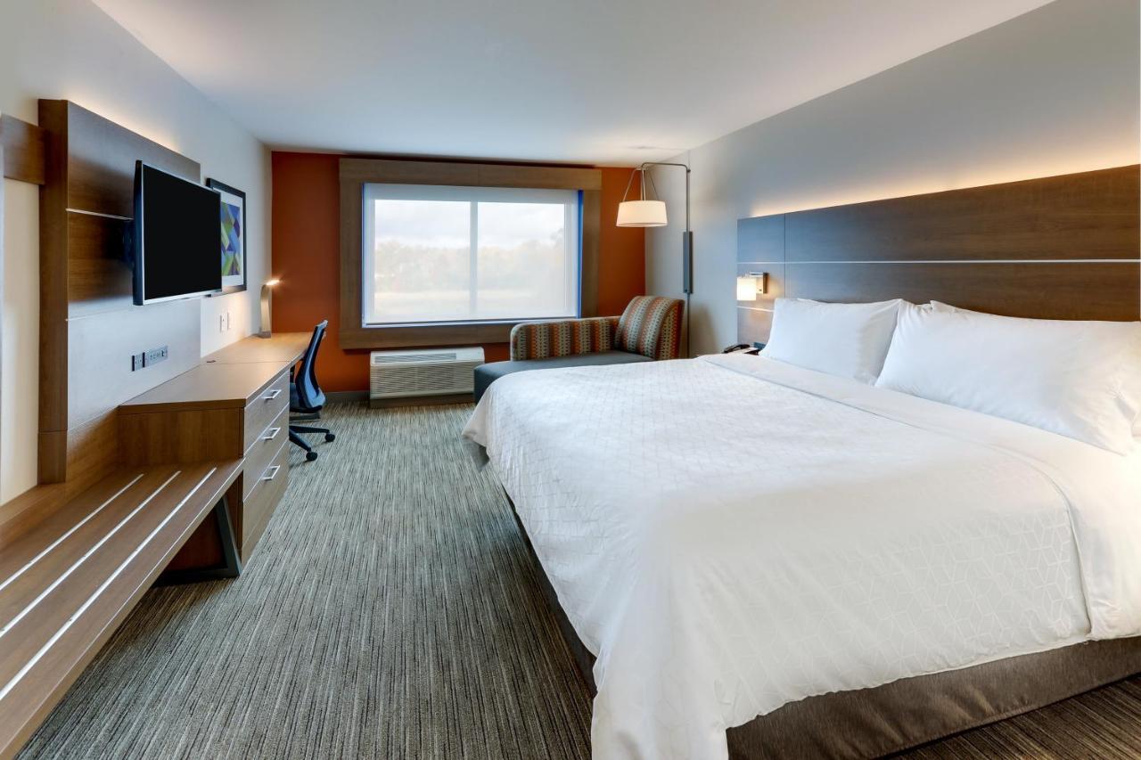 Express & - - Goshen By Ihg