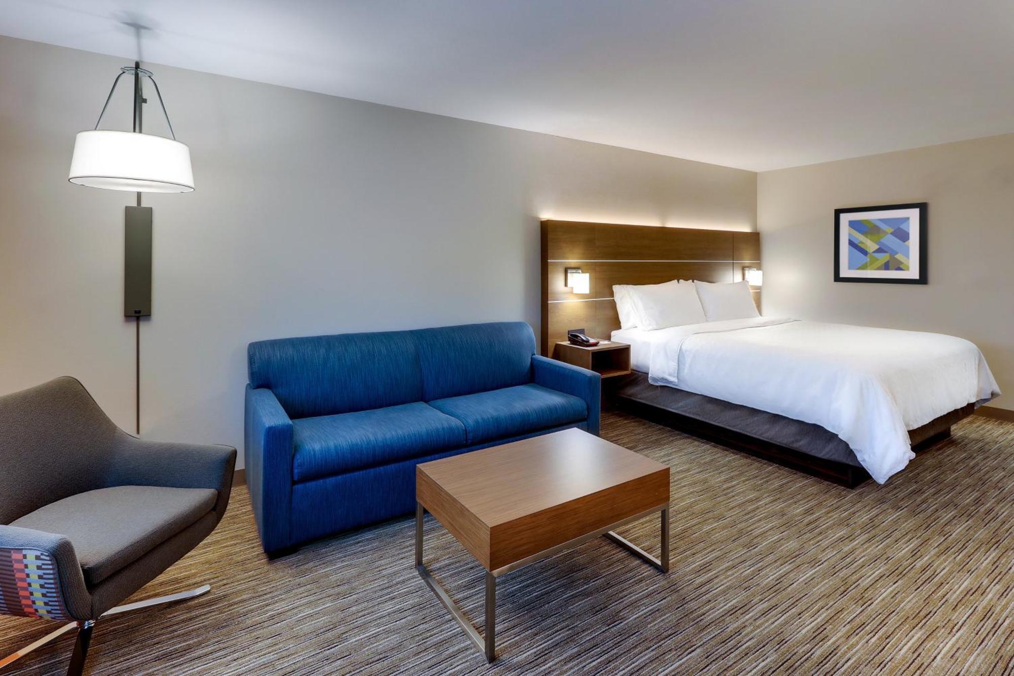 Express & - - Goshen By Ihg Hotel